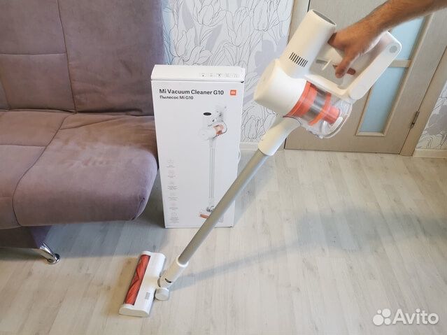 Vacuum cleaner g11 купить. Беспроводной пылесос Xiaomi Vacuum Cleaner g10. Пылесос вертикальный Xiaomi mi Handheld Vacuum Cleaner g10. Xiaomi g10 Pro пылесос. Xiaomi Vacuum Cleaner g10 зарядка.