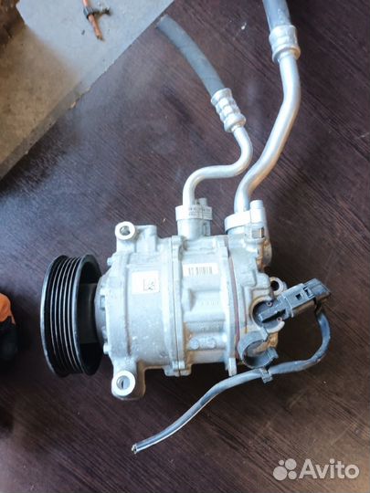 Компрессор кондиционера для Шкода Рапид Октавия