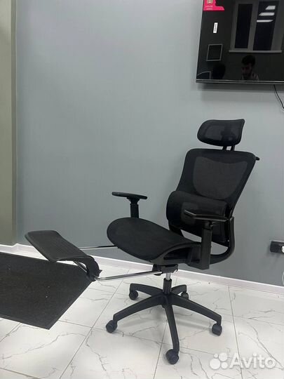 Компьютерное офисное кресло