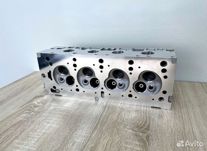 Головка блока цилиндров Ларгус K7M/K7J Logan f-9093