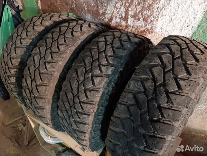 Maxxis MT-764 Bighorn 265/75 R16