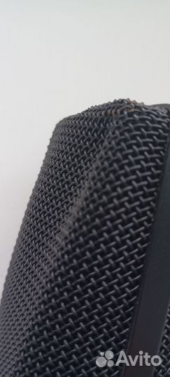 Студийный микрофон