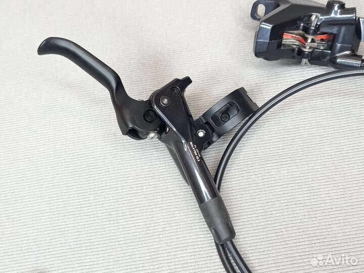 Новый комплект тормозов Shimano Deore M6100