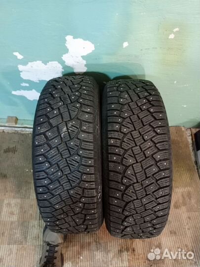 Continental IceContact 2 SUV 215/65 R16 T