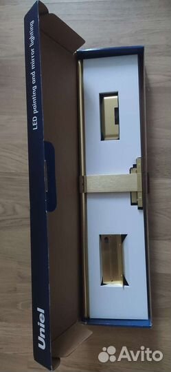 Светильник для зеркала, картин