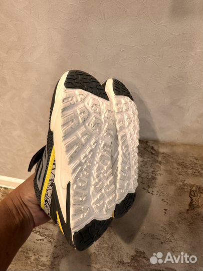 Кроссовки на мальчика