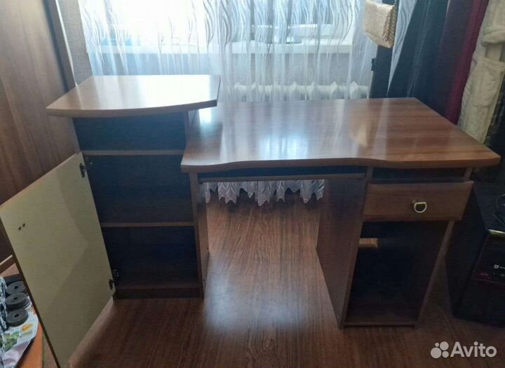 Компьютерный столик бу