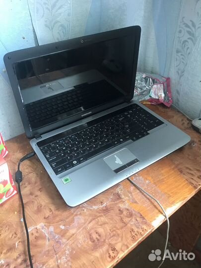 Ноутбук смсунг