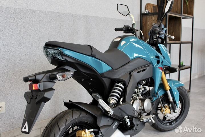 Новый мотоцикл kawasaki Z125