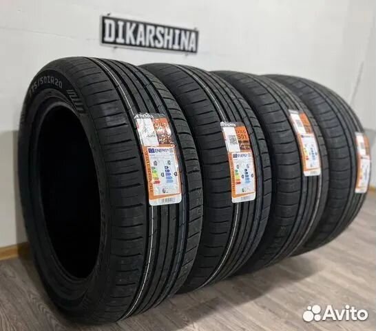 Tracmax X-Privilo RS01+ 285/50 R20 114W