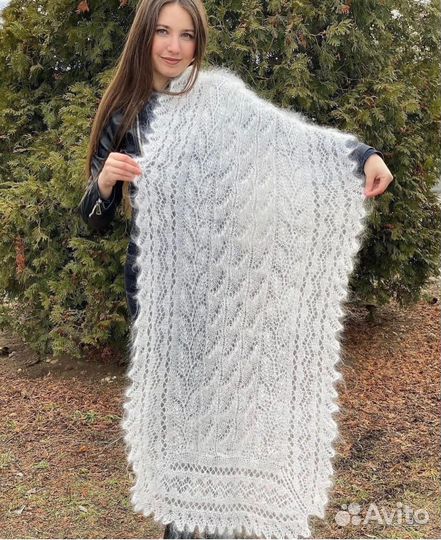 Палантин белый Шарф вязаный ручная работа