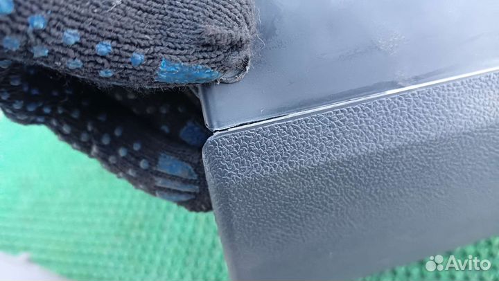 Бардачок Renault Logan1