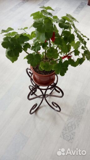 Подставка для цветов