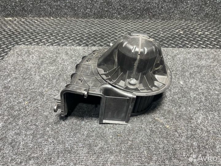 Мотор печки Bmw X5 F15 N57D30C 2017