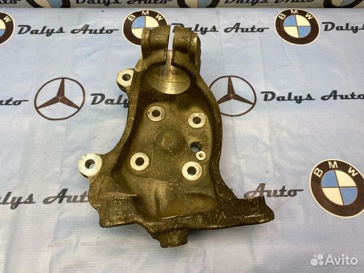 Кулак поворотный передний левый Bmw 750Il E66