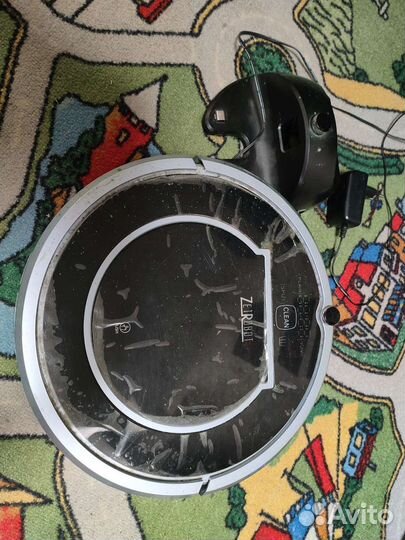 Робот пылесос