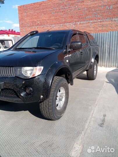 Mitsubishi L200 2.5 МТ, 2010, 180 000 км