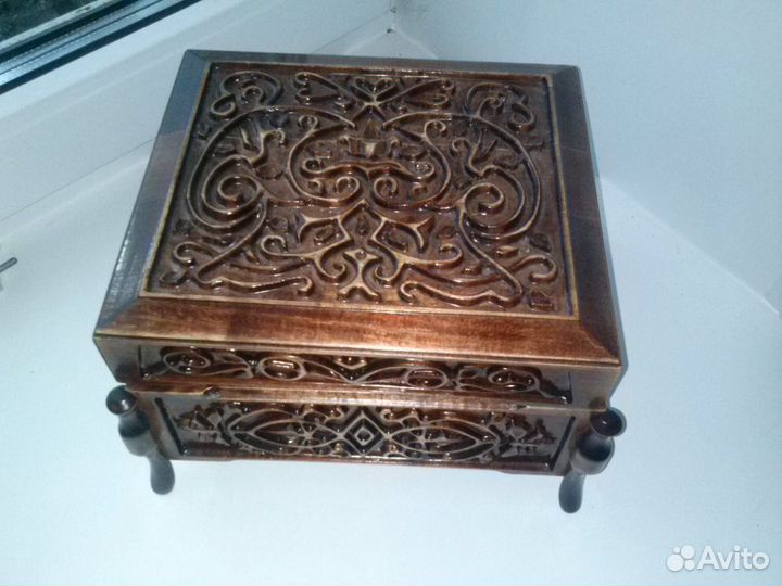 Шкатулки из дерева