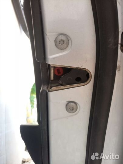 Дверь задняя правая без стекла BMW 5 E39 в сборе