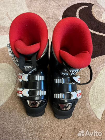 Горнолыжные ботинки 31.5