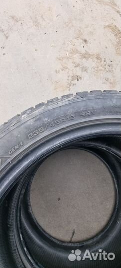 Goodyear UltraGrip Performance 235/45 R18