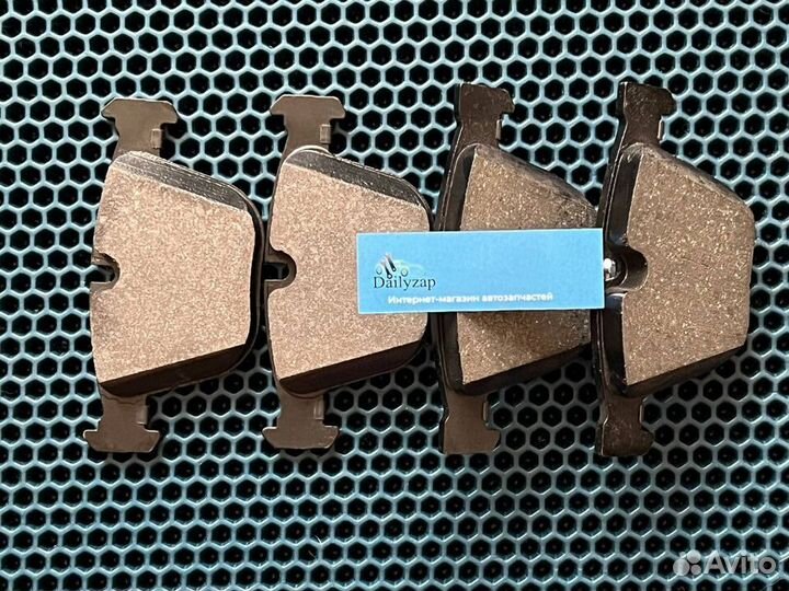 Комплект тормозных колодок zimmermann BMW X6M X5M