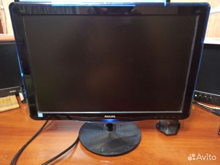 Монитор Philips