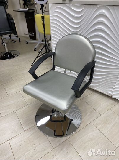 Парикмахерское кресло Эко гидравлика