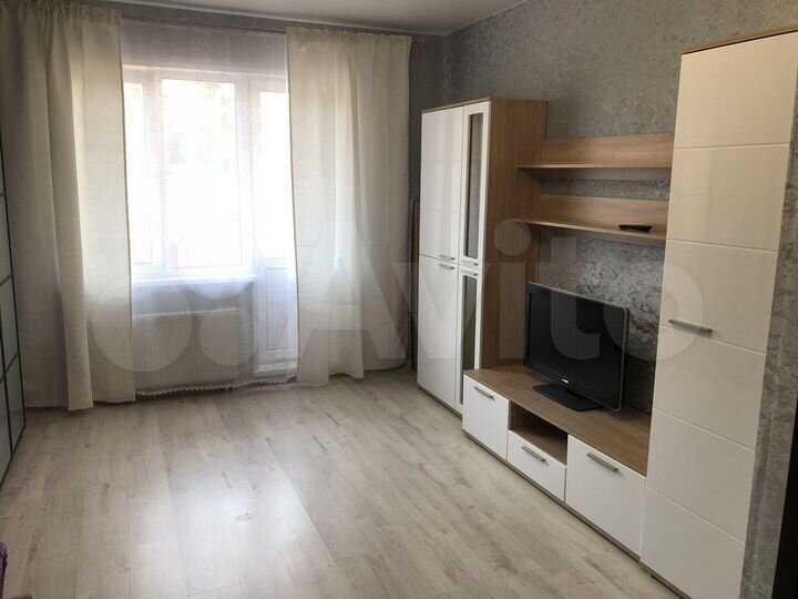 1-к. квартира, 40 м², 2/9 эт.