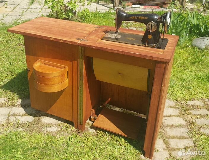 Швейная машинка ножная подольск