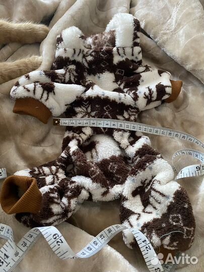 Одежда для животных. Комбинезон для собаки / кота