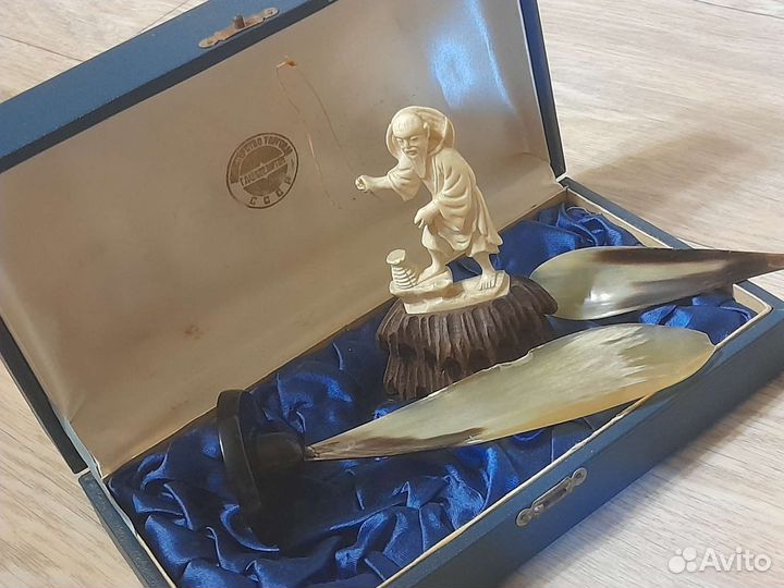 Сувенир из СССР китовый ус кость