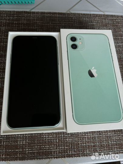 iPhone 11, 128 ГБ