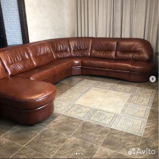 Перетяжка мягкой мебели реставрация