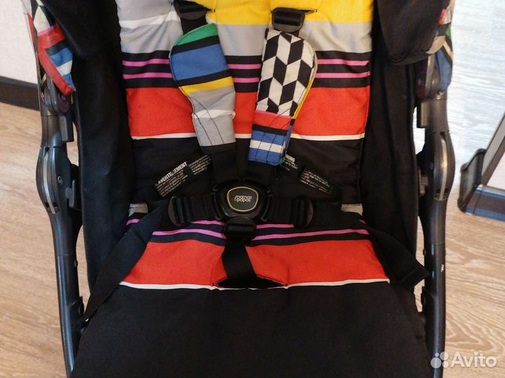 Прогулочная коляска mamas papas armadillo