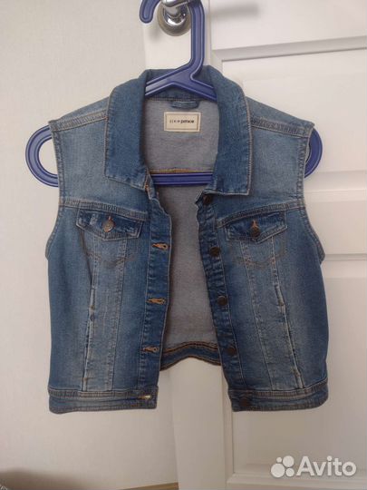 Джинсовый жилет