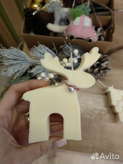 Свеча Олень ручной работы