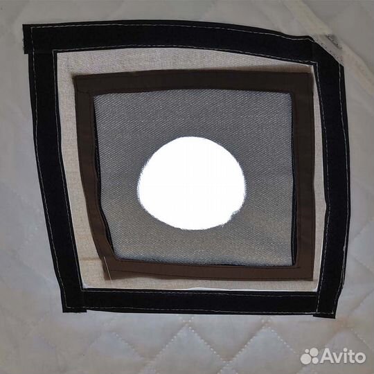 Палатка зимняя теплая 4 слоя, есть выход под трубу