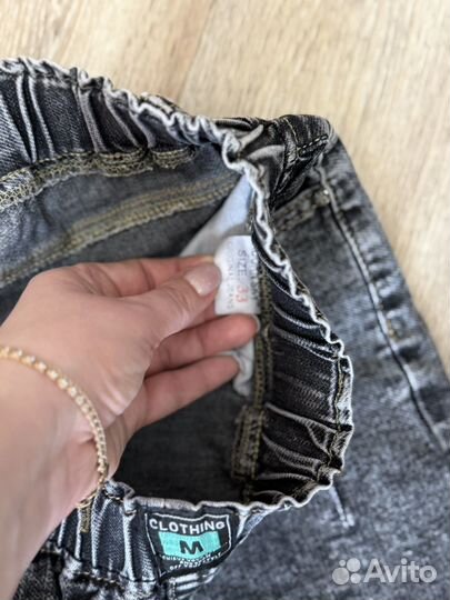 Джинсы женские
