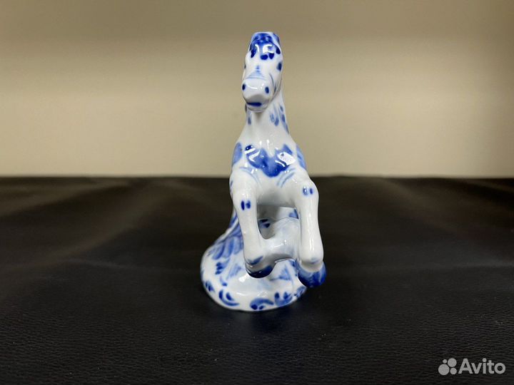 Статуэтка Гжель Конь Лошадь 12,5 см