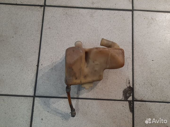 Расширительный бачок Honda vf 1000