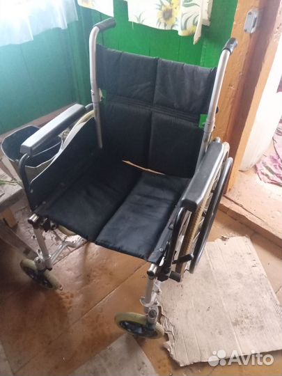Коляска инвалидная