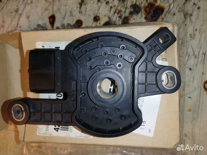 Датчик положения селектора АКПП