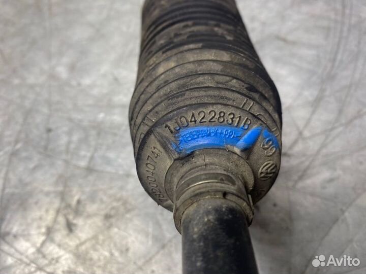 Тяга рулевая правая Volkswagen Bora 1997-2005