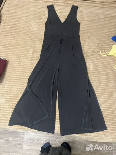 Комбинезон женский