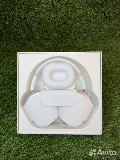 AirPods Max