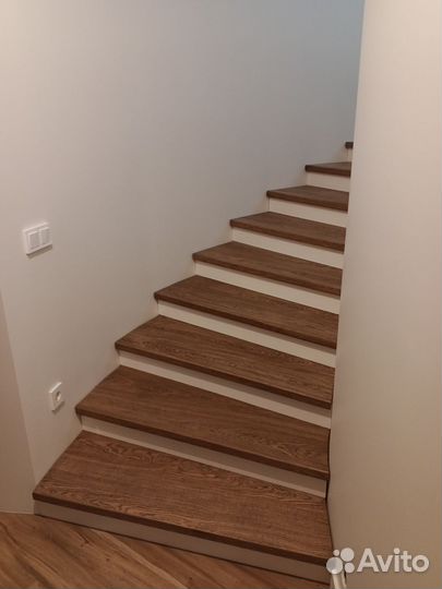 Отделка, облицовка лестниц