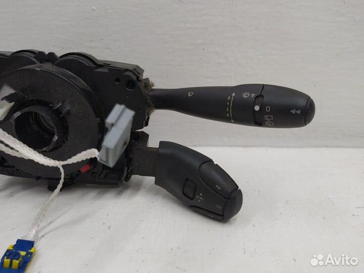 Переключатель подрулевой (стрекоза), Peugeot 308