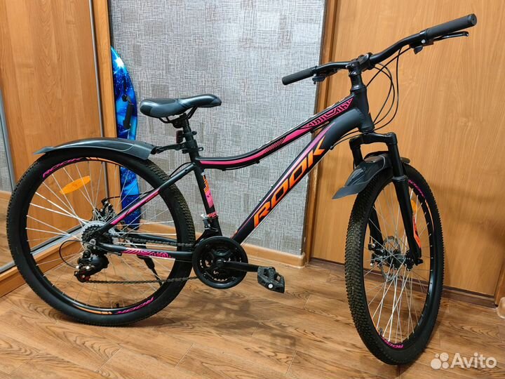 Горный женский велосипед Rook MA260DW