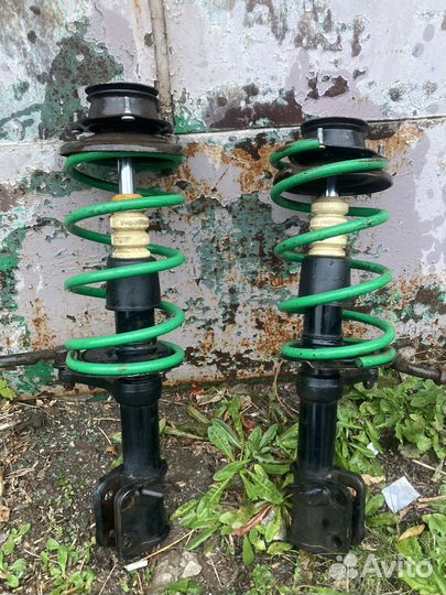 Передние стойки в сборе на ваз 2114